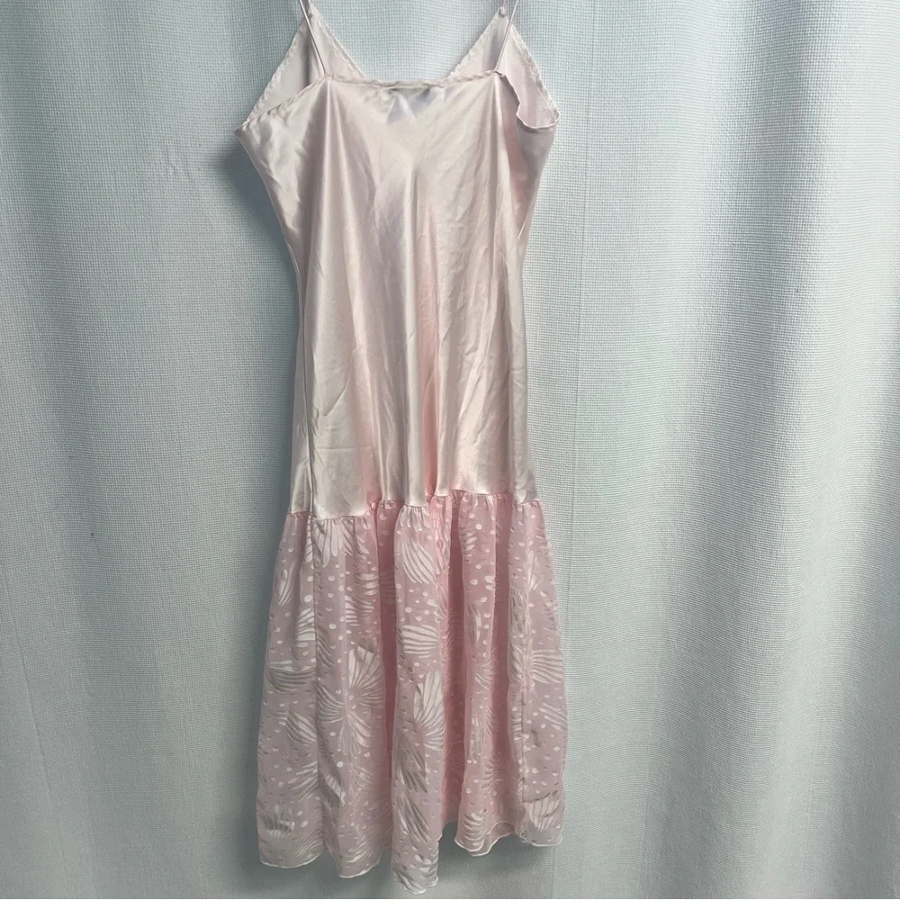 Vtg Amaretta Pink Satin Chiffon Babydoll Slip Balletcore Romantic‎ nightgown